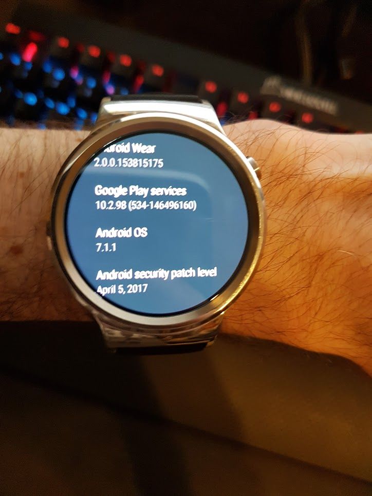 Nøgle færge lejlighed Android Wear 2.0 Arrives for The Original Huawei Watch