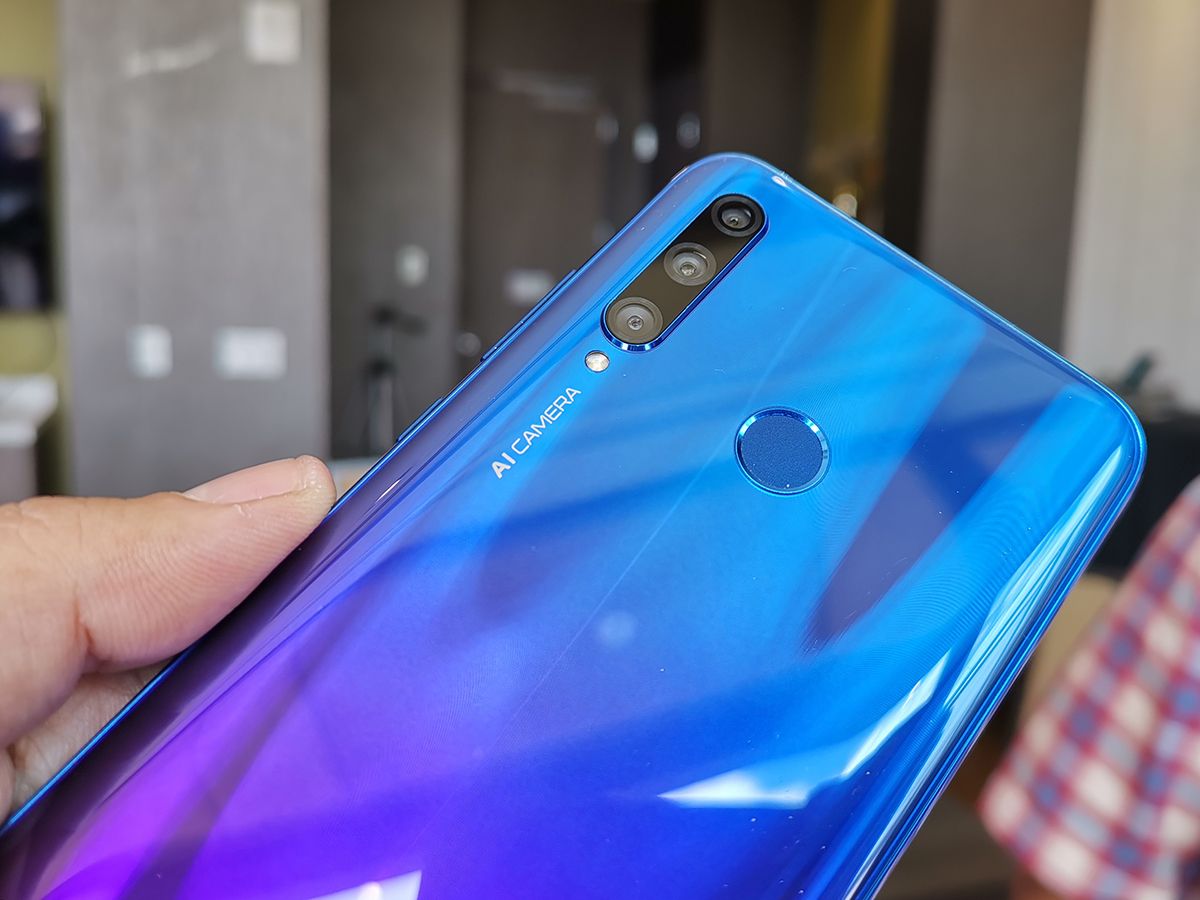 Honor pro 20 lite. Honor 20 Lite. Хонор 20 Лайт камера. Хонор 20 Лайт синий. Honor 20 Lite синий.