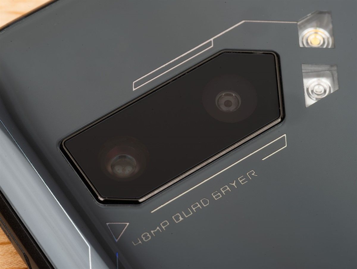ASUS ROG Phone II is here with 120Hz OLED and Snapdragon 855