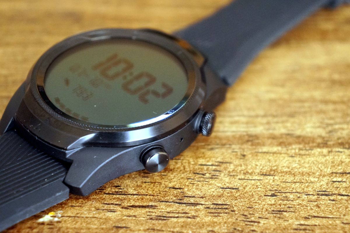 Ticwatch pro купить. Ticwatch 4 Pro. Ticwatch Pro/Pro 4g/LTE/Pro 2020 (ОС Wear). Ticwatch Pro 3. Tic watch Pro 3 Cellular LTE.