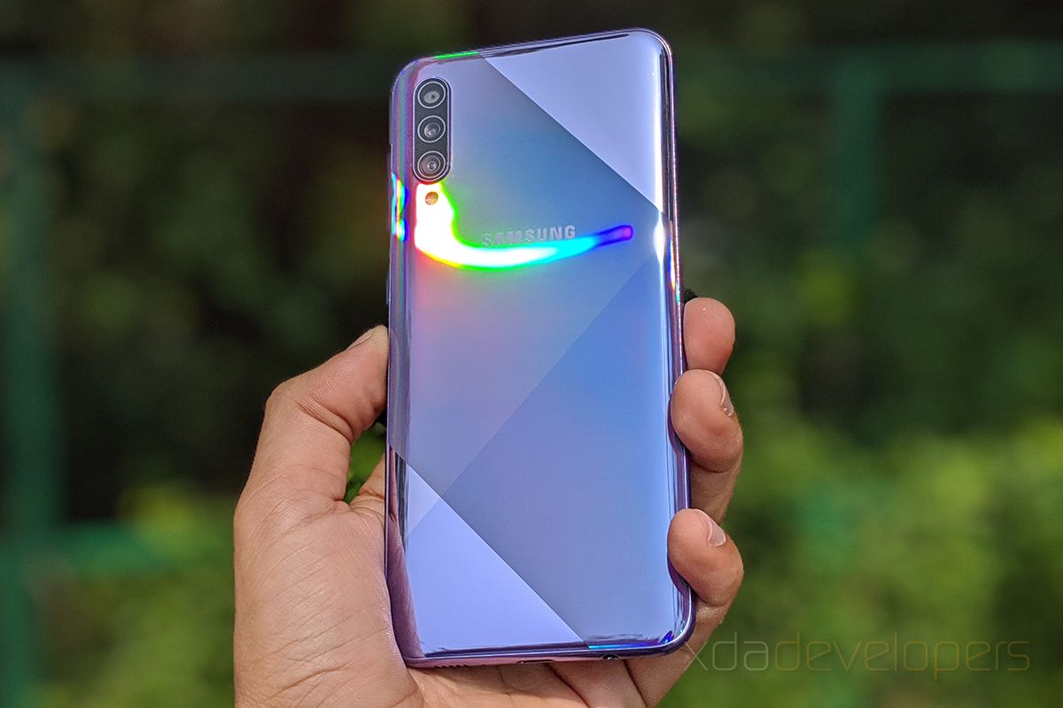 Samsung a50. Samsung Galaxy a50s. Samsung Galaxy a50 2018. Samsung a50 narxi. Galaxy a50 narxi.