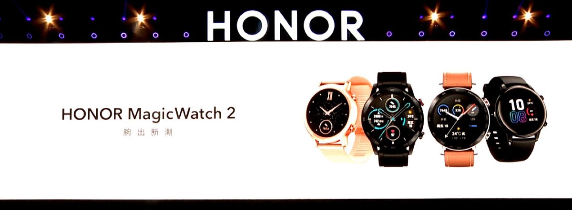 Honor watches уведомления. Смарт-часы Honor MAGICWATCH 2 Sakura Gold. Смарт-часы Honor MAGICWATCH 2 42mm золотистые. Смарт-часы Honor MAGICWATCH 2 42mm на руке. Хонор маджик вотч 2 циферблаты.