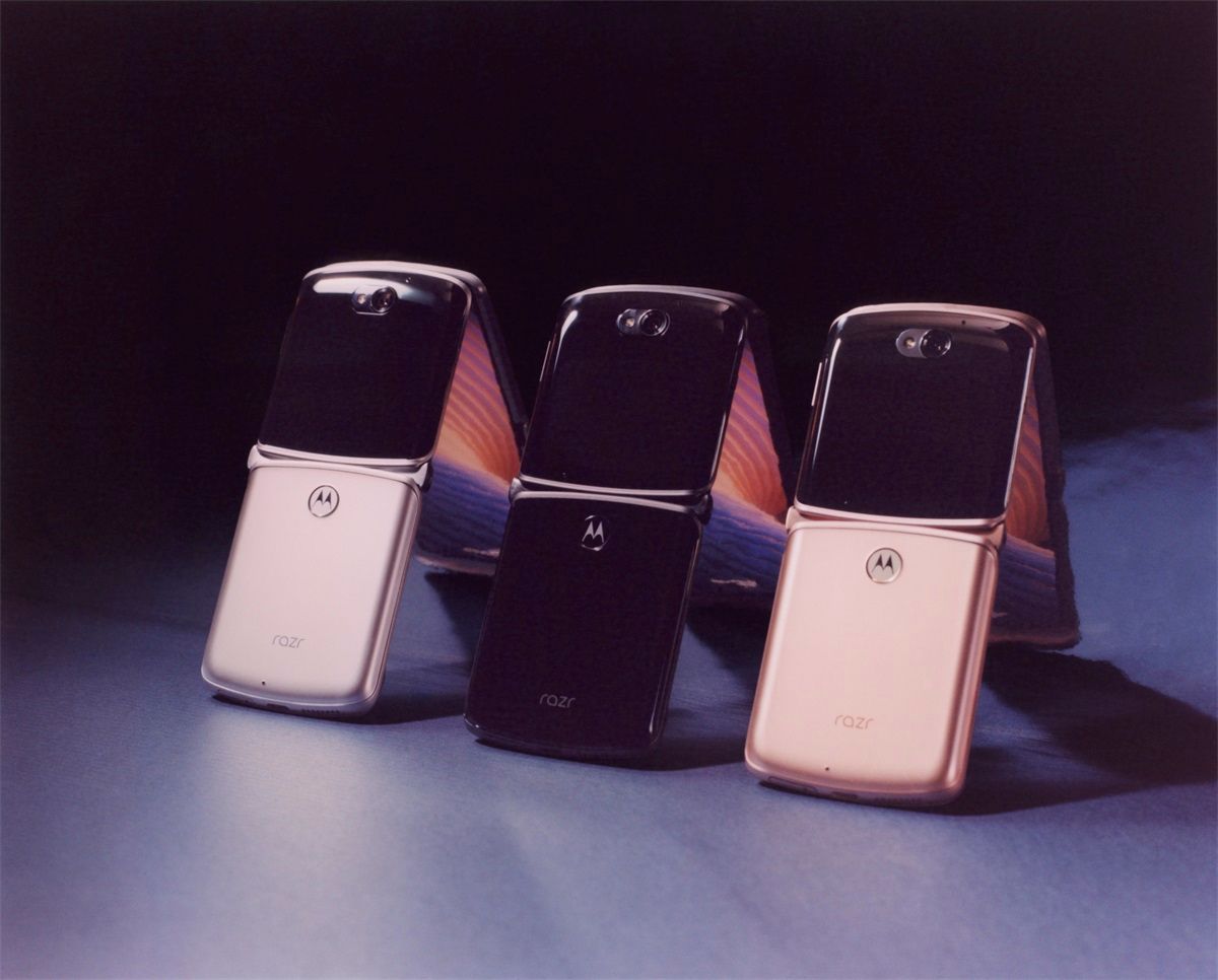 Motorola Razr 5G in different colors