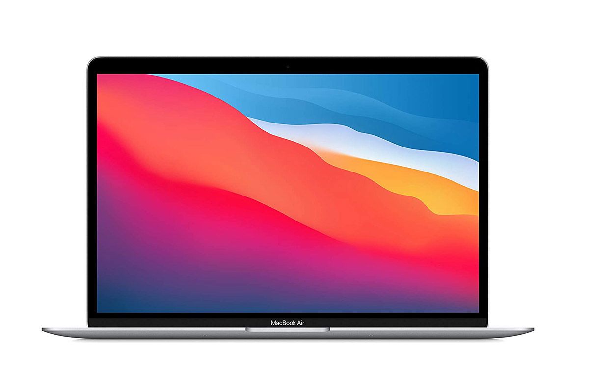 The MacBook Air (2020) features Apple's powerful M1 SoC. 