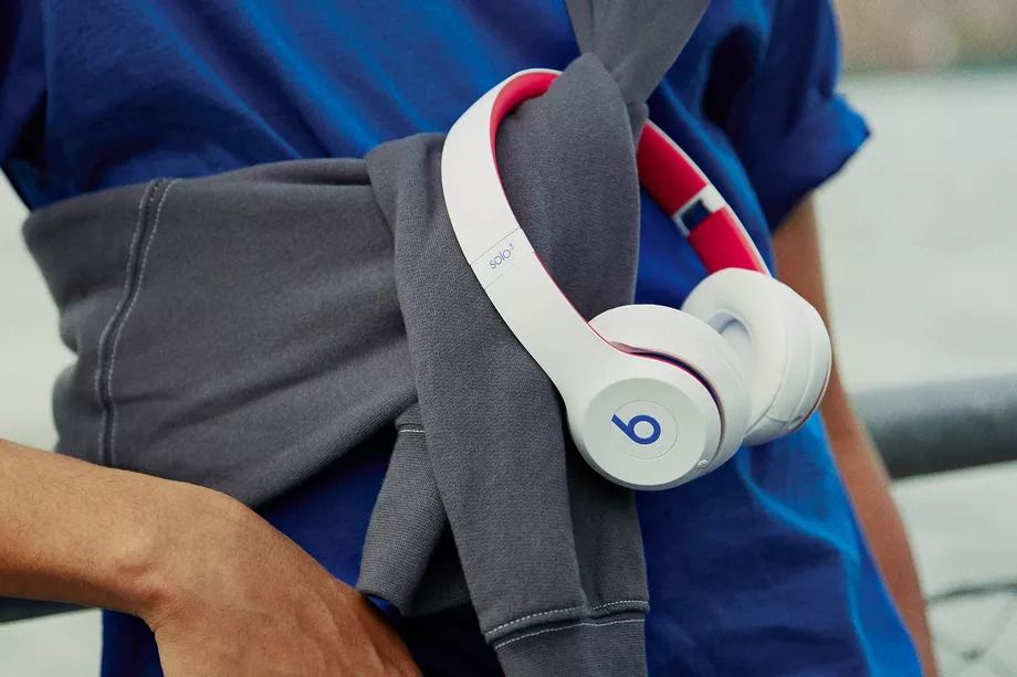 Beats Solo 3 Wireless Headphones by Apple
