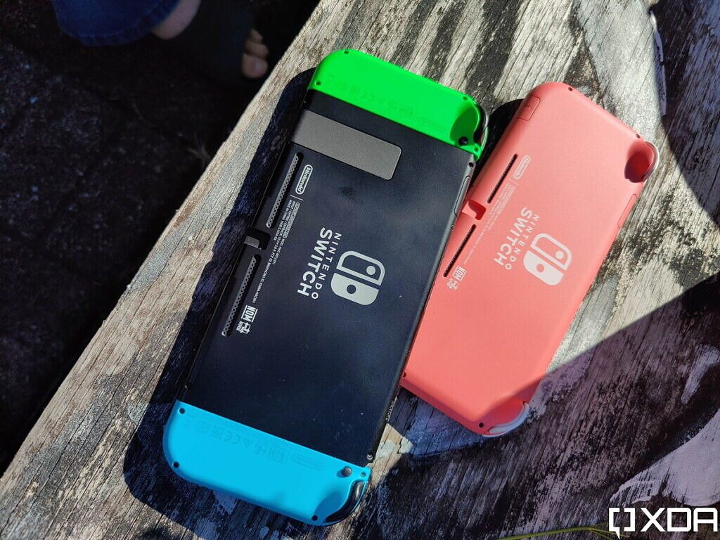 nintendo Switch and Switch Lite, backside, outside