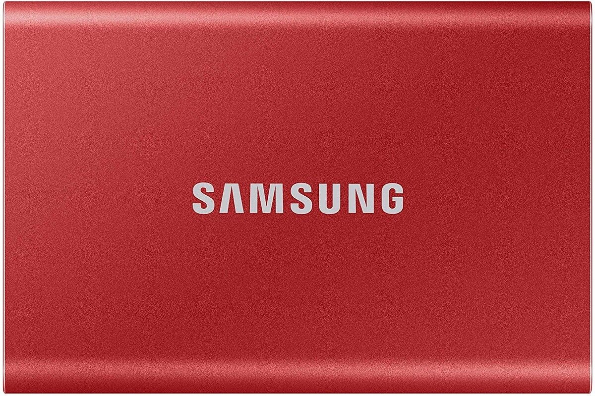 Wouldn't it be great if your external storage worked as fast as you needed it to? Samsung's portable 2TB SSD is what you need, and it's currently on sale for $250. Grab it in gray, blue, or red, and get yourself some fast and efficient storage.