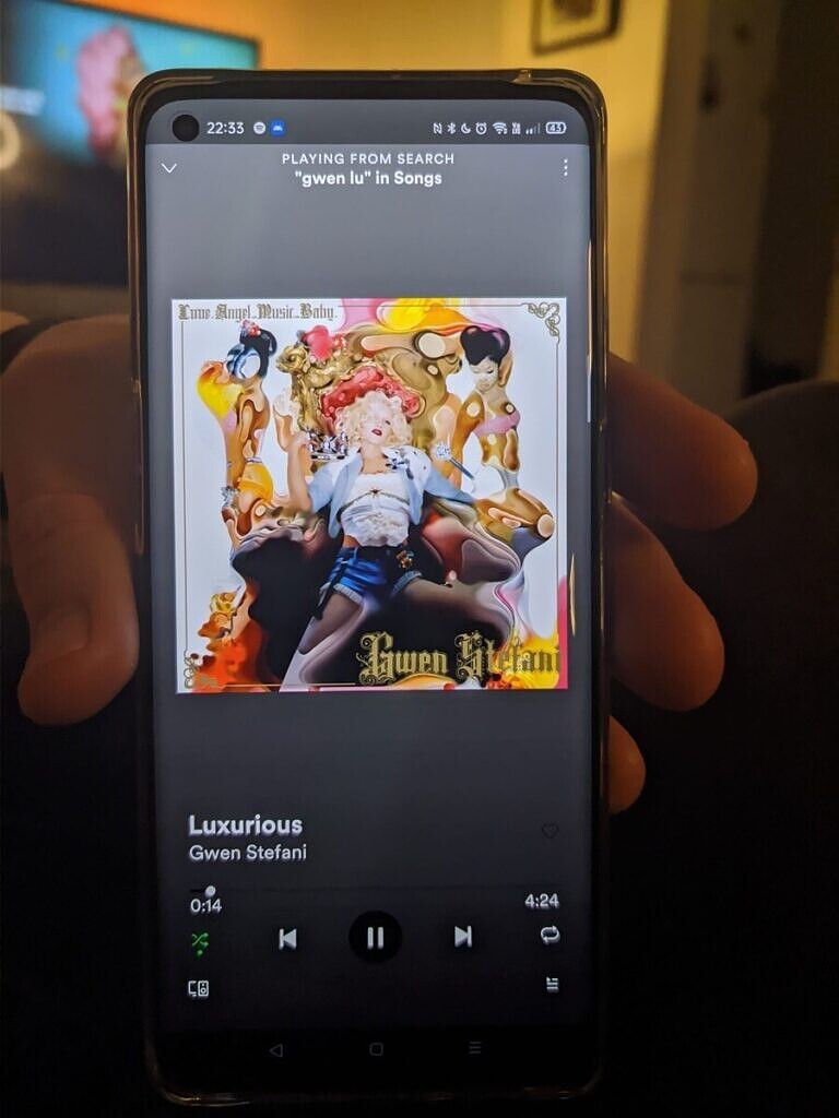 Redesigned Now Playing interface Spotify