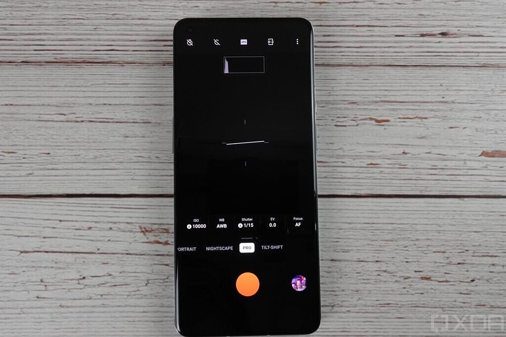 The OnePlus 9 Pro leaks again in live photos; Hasselblad partnership and  extensive camera hardware confirmed, as is a 120 Hz and a QHD+ display -   News
