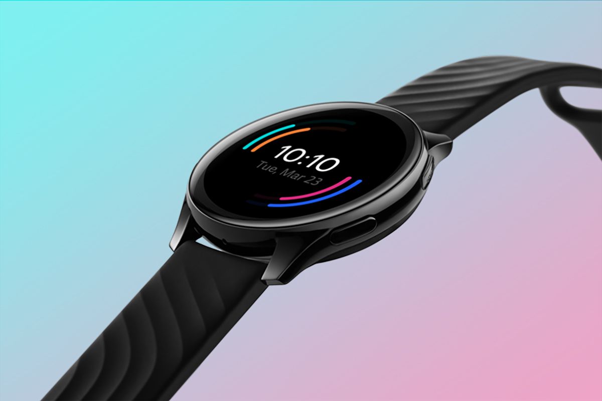 OnePlus Watch on blue and pink gradient background