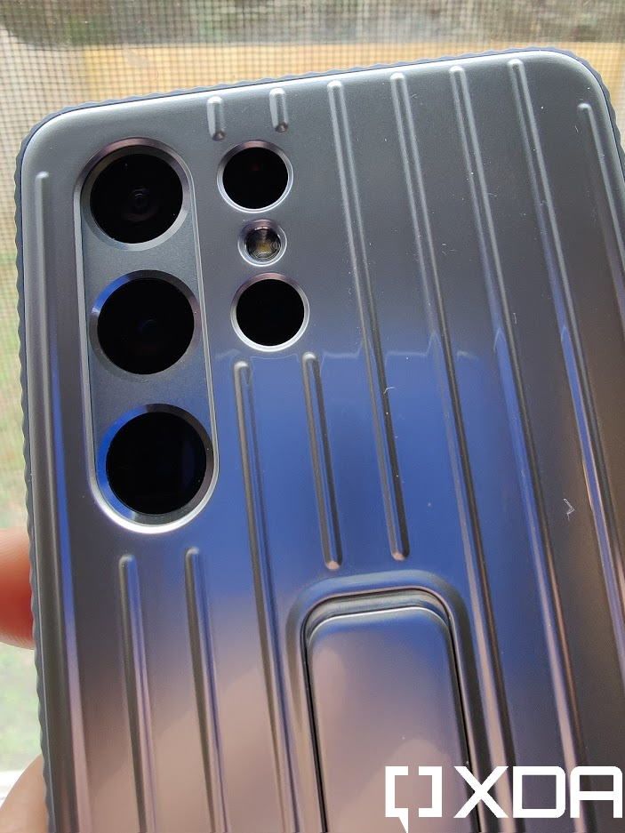 Samsung Rugged Protective Case back view