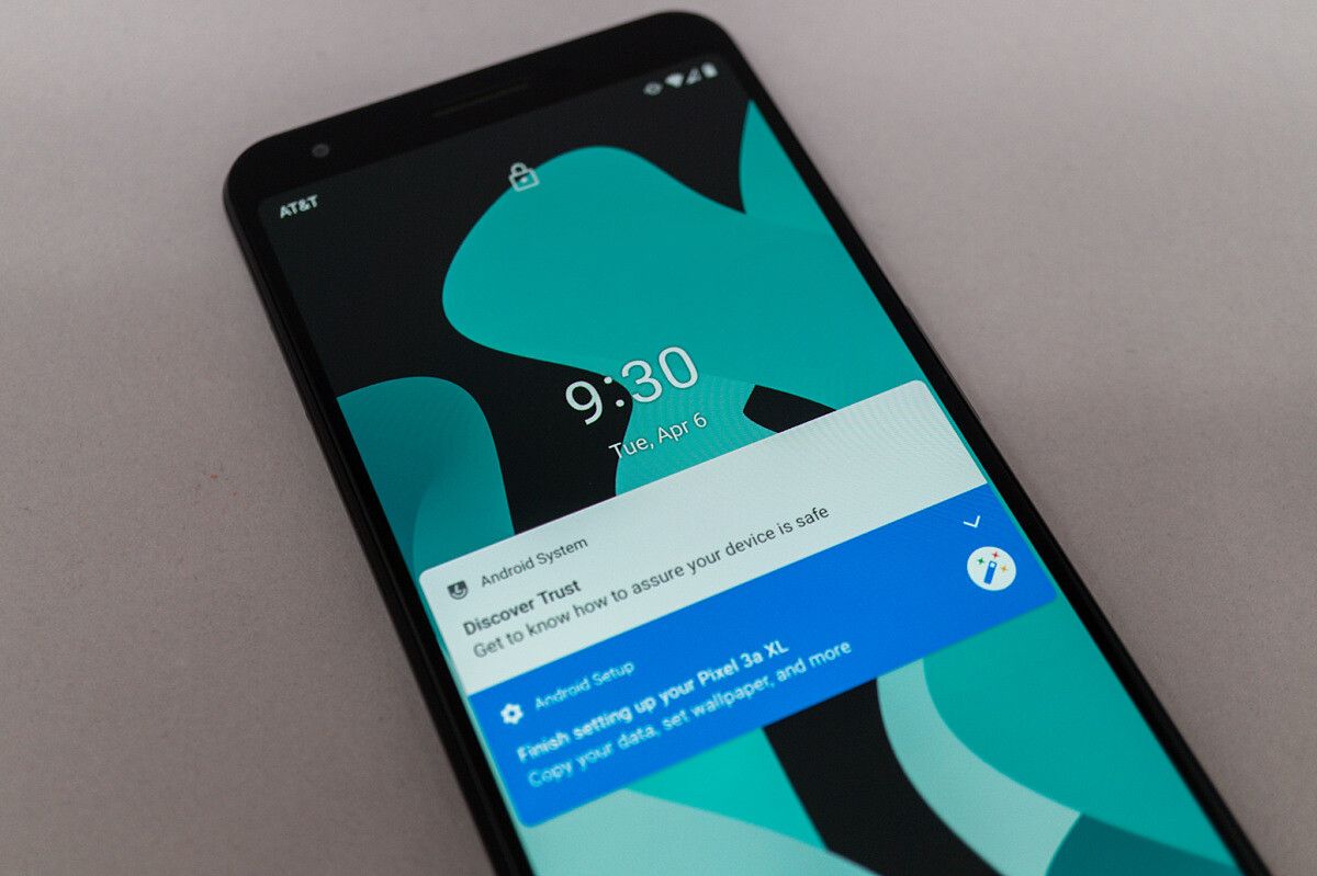 LineageOS 18.1 on the Pixel 3a XL