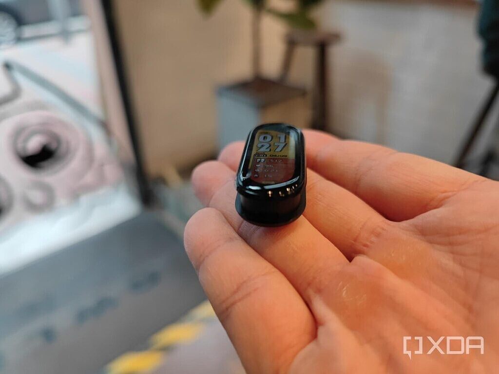 The Xiaomi Mi Band 6 without the silicon strap.