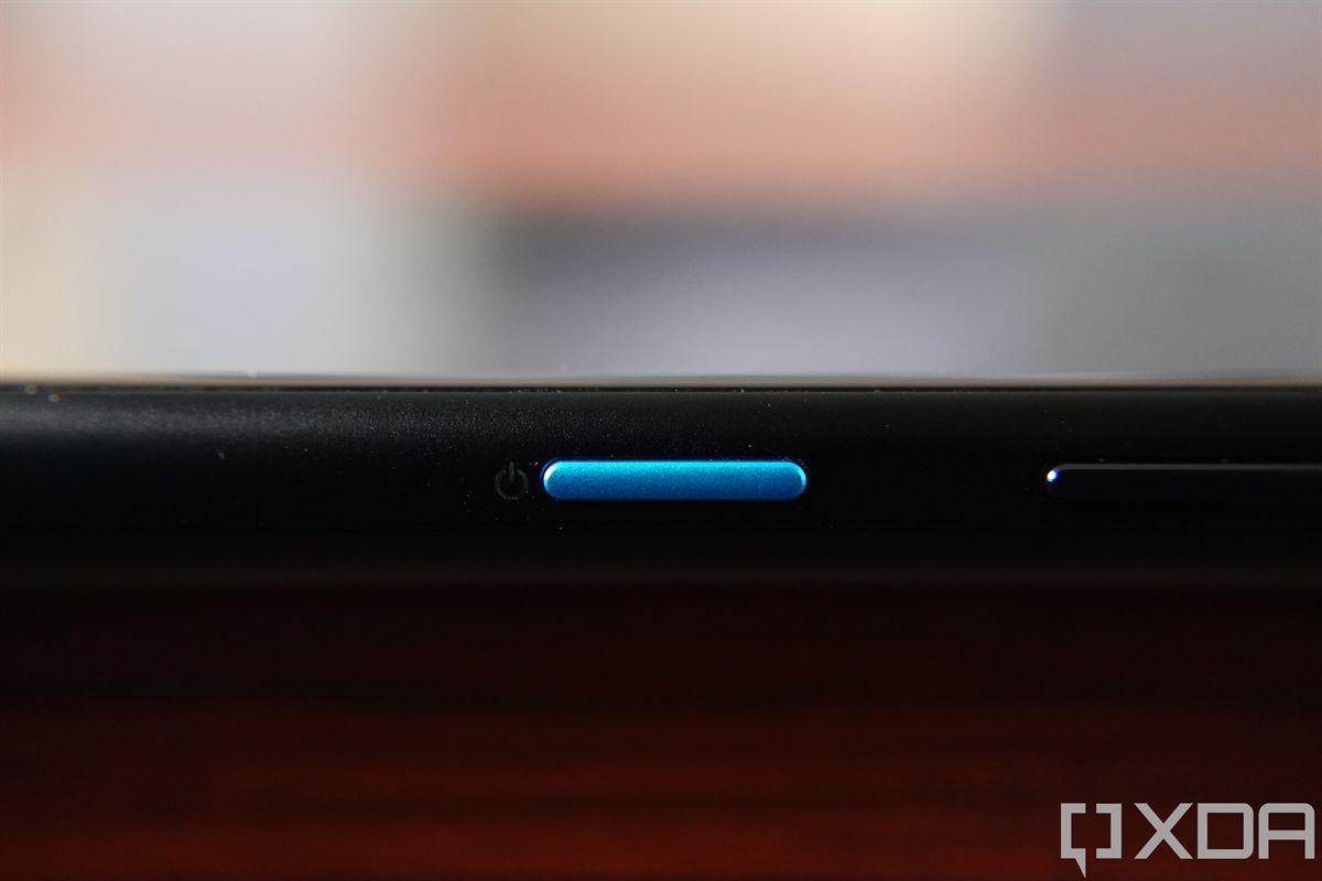 ASUS ZenFone 8 Review: The Best Small Phone of 2021 ASUS ZenFone 8 Review: The Best Small Phone of 2021