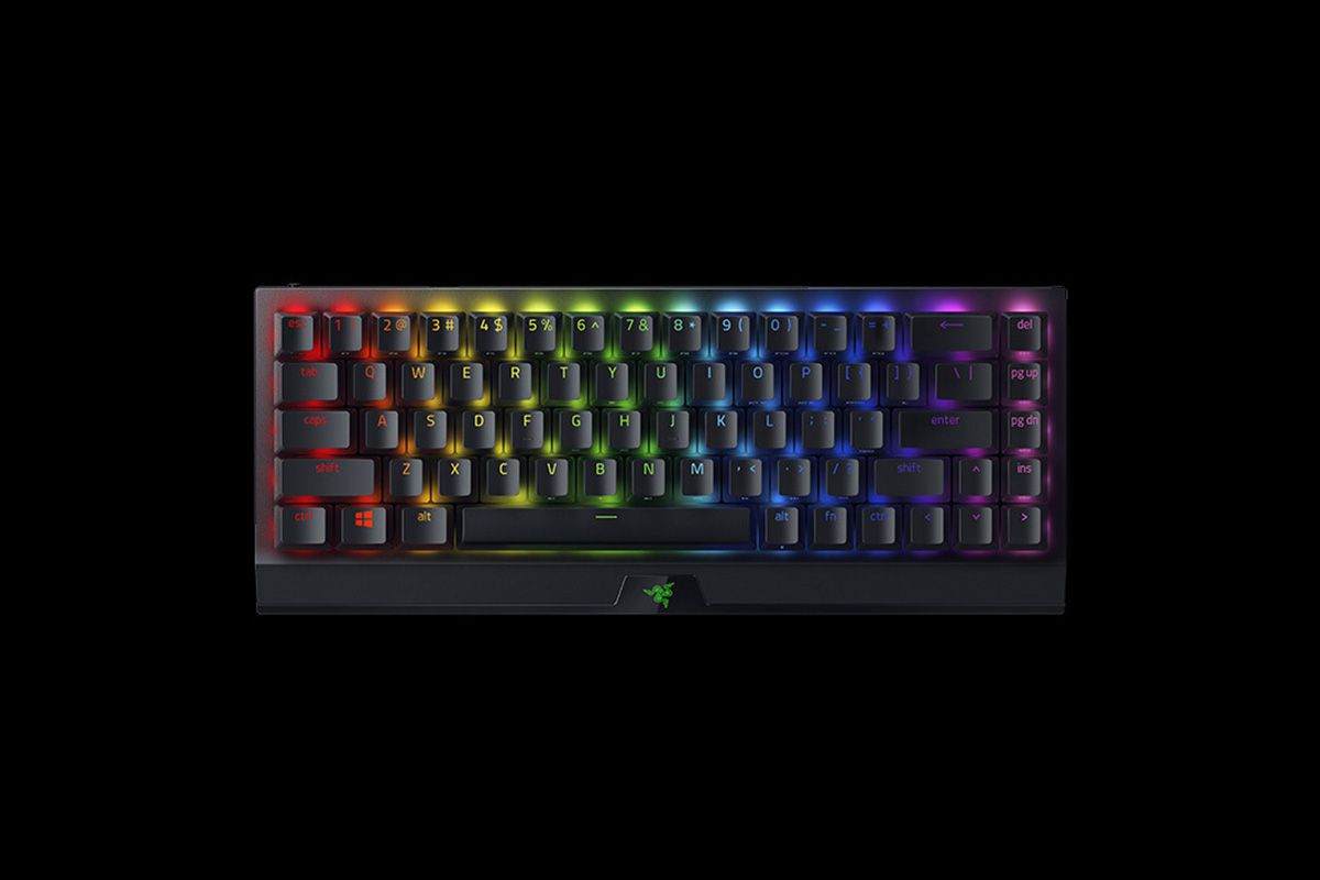 The new BlackWidow V3 Mini HyperSpeed by Razer is a 65% wireless keyboard for gamers who are looking for a lag-free wireless connectivity experience.