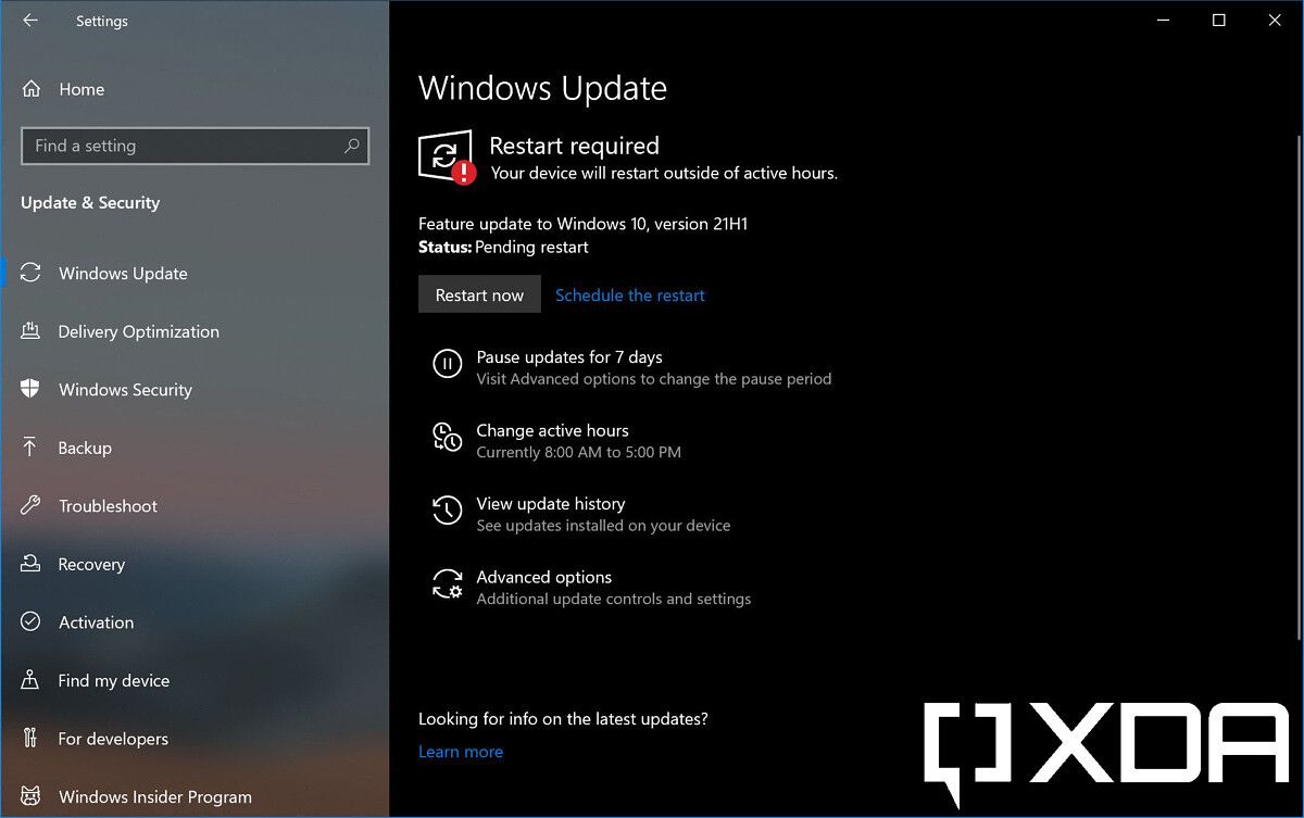 Windows 10 version 21H1 installing