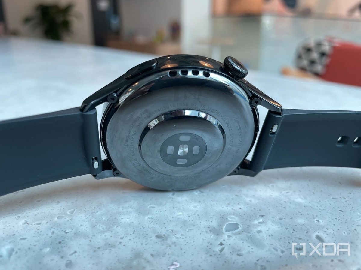 Huawei Watch 3 Review: Beautiful Hardware, but HarmonyOS needs time