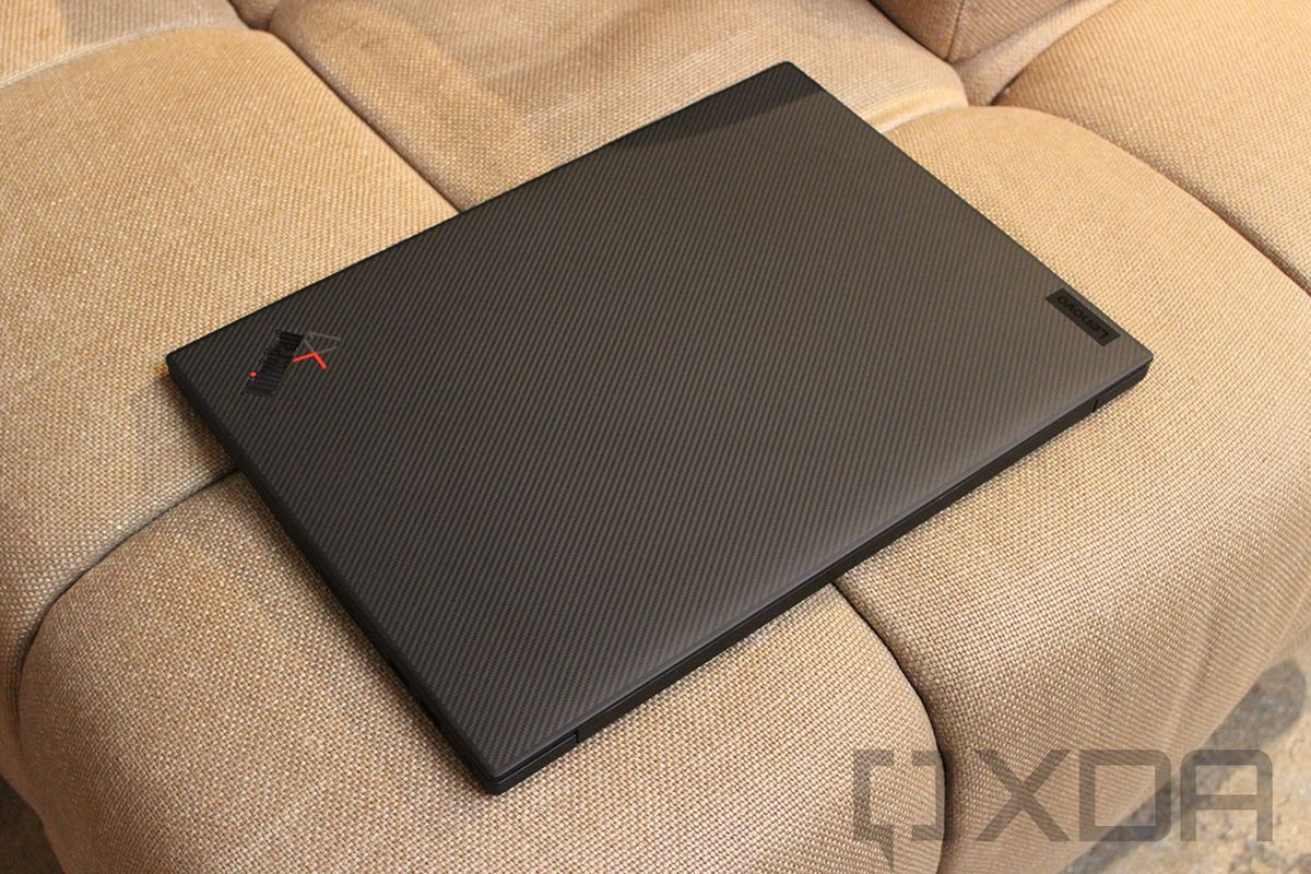Lenovo ThinkPad X1 Extreme closed with carbon fiber weave design