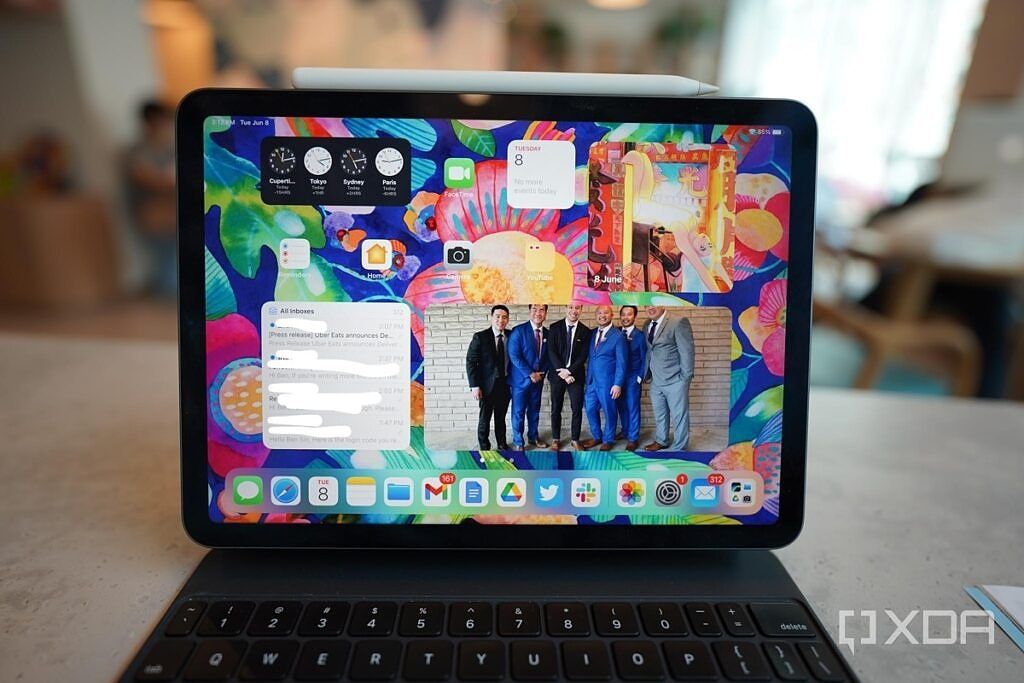 iPadOS 15 homescreen as it first appears after installing