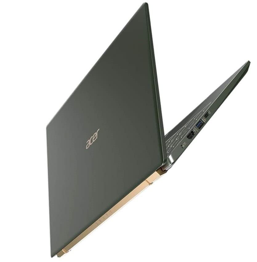 This Acer Swift 5 is a powerful lightweight laptop with the latest Intel processors and high-end specs.