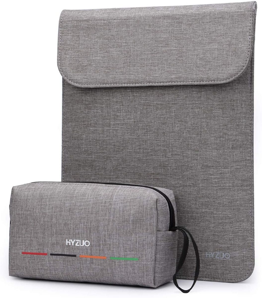 Diese HYZUO-Hülle bietet grundlegenden Schutz für Ihren Laptop, wird aber auch mit einer zusätzlichen Tasche für Zubehör, ein Ladegerät oder alles andere geliefert, was Sie mitnehmen müssen.  Außerdem gibt es ihn in vielen verschiedenen Farben.