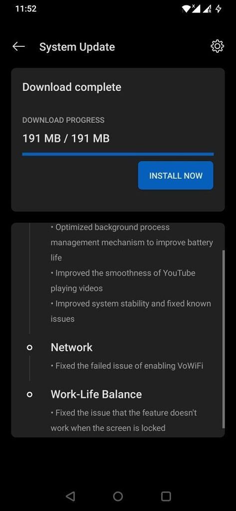 OxygenOS 11 Open Beta 3 being downloaded on a OnePlus 6