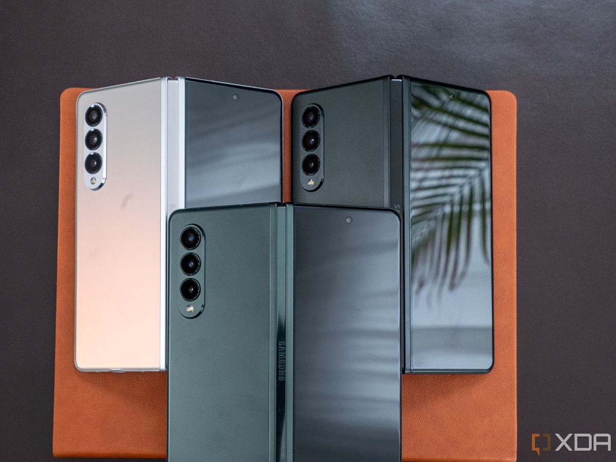 Samsung Galaxy Z Fold 3 5G unboxing and first look: Design, specs,  features, and everything to know