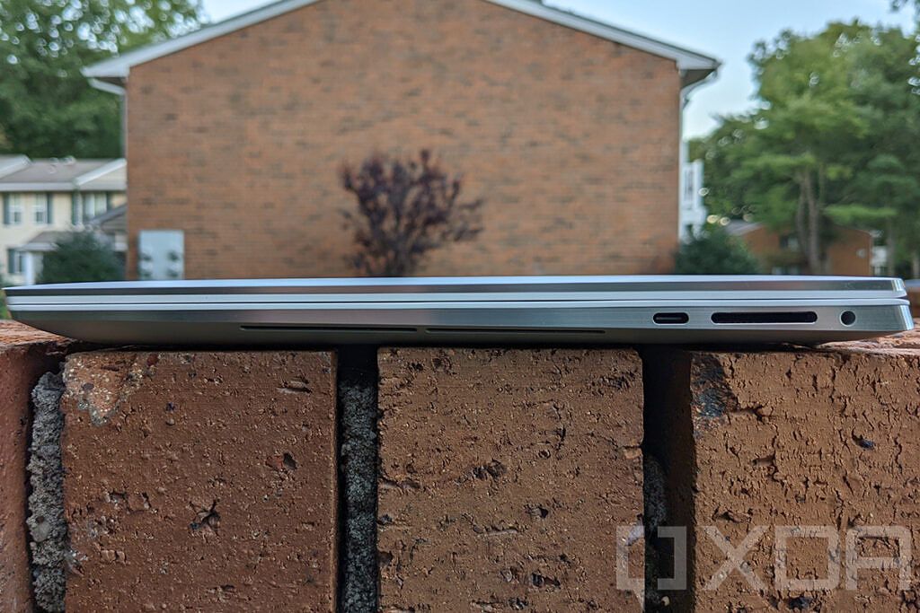 Side view of Dell XPS 15
