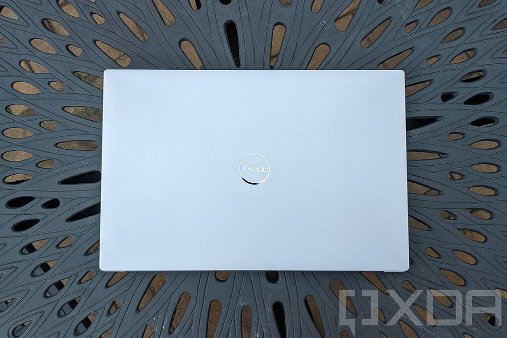 Top down view of Dell XPS 15