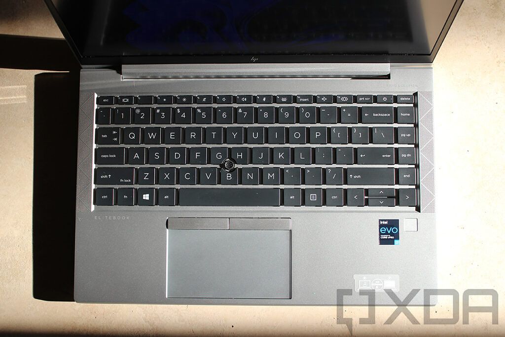 Top down view of HP EliteBook 840 Aero keyboard