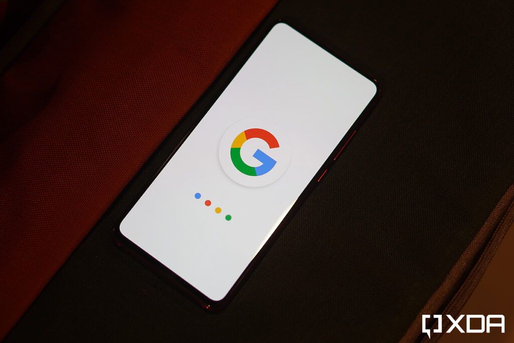 Google logo on Pixel ultra