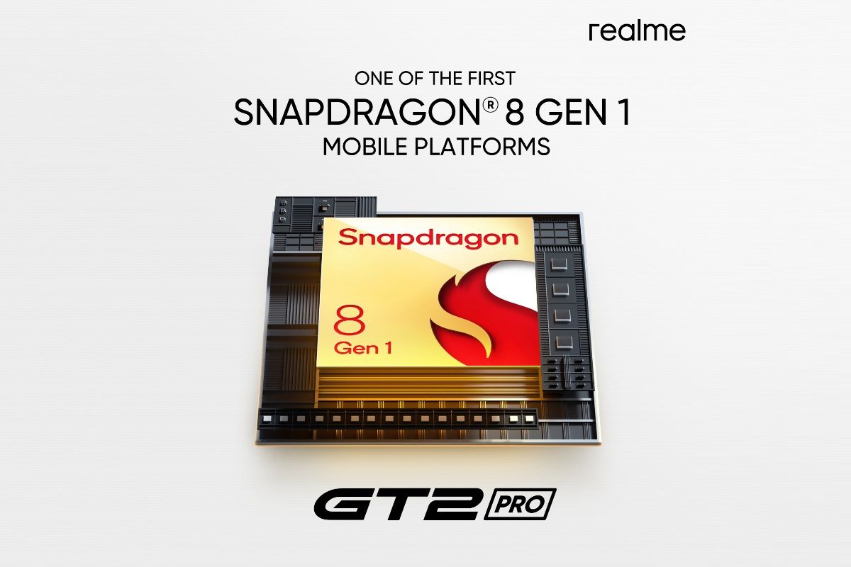 Realme GT 2 Pro Snapdragon 8 Gen 1 announcement poster