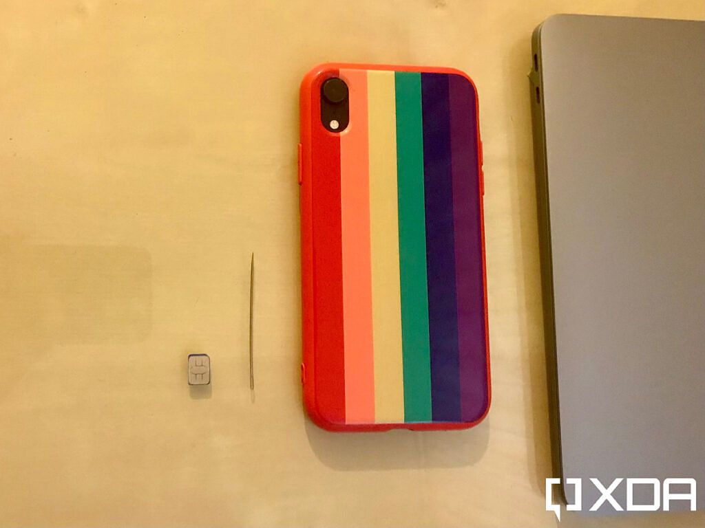 SIM-Karte in iPhone einlegen