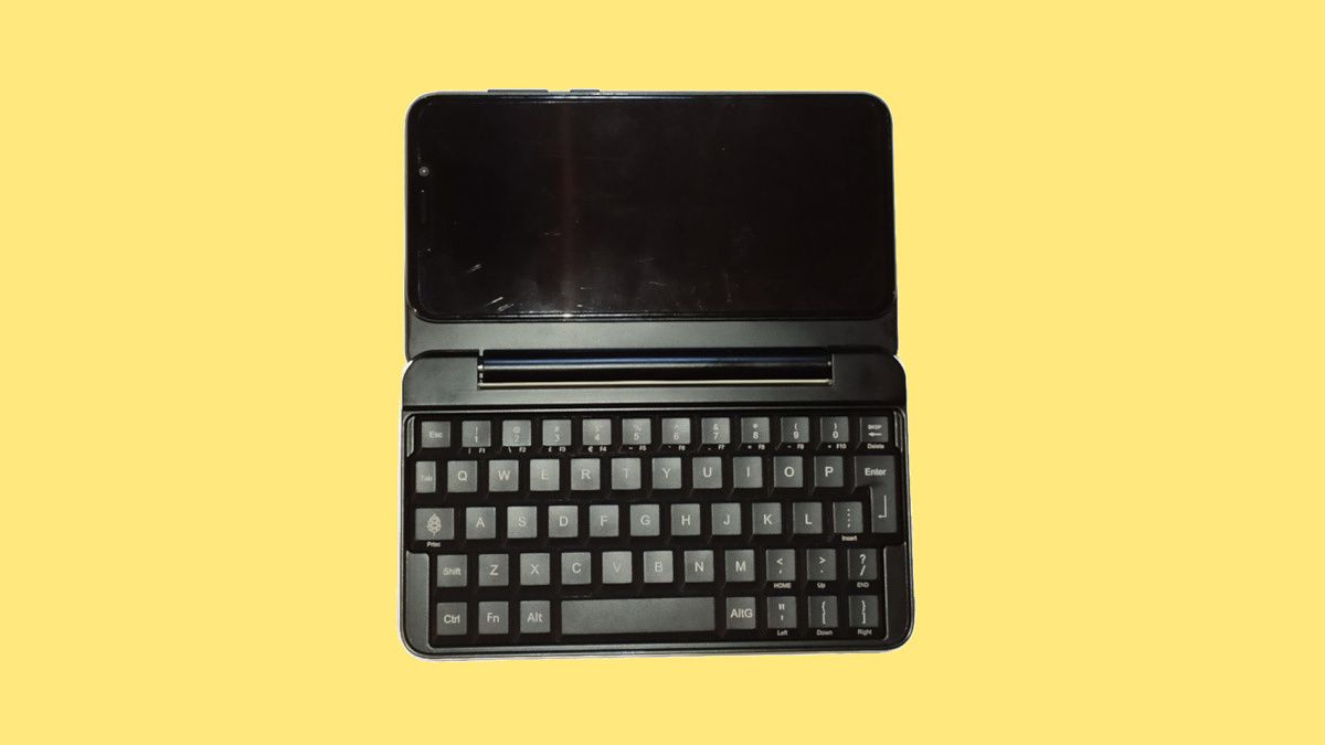 PinePhone with keyboard
