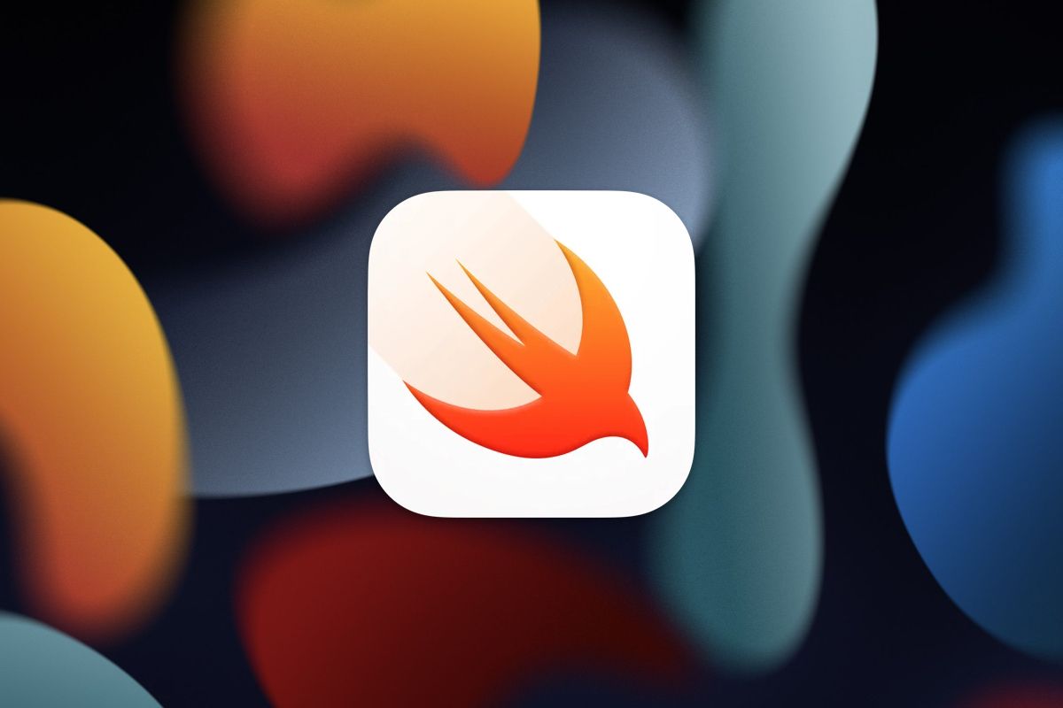 swift playgrounds icon on iOS 15 wallpaper
