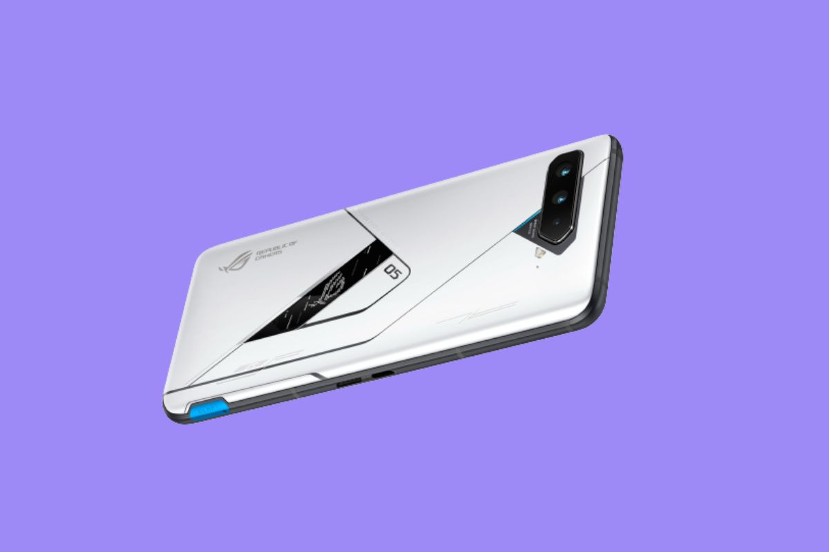 ASUS ROG Phone 5 Ultimate shown on a purple background