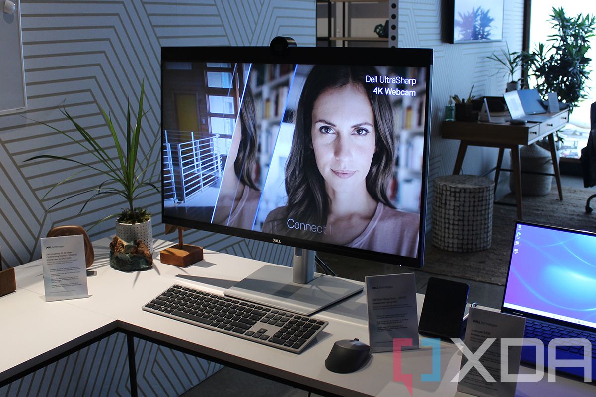 Dell's 32-inch 4K monitor with a 4K webcam is now available