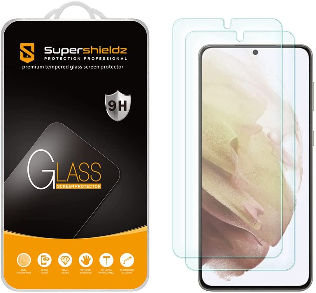The manufacturer of this tempered glass screen protector claims that it is both anti-scratch as well as bubble-free. If you're new to applying screen protectors, you can consider this one.