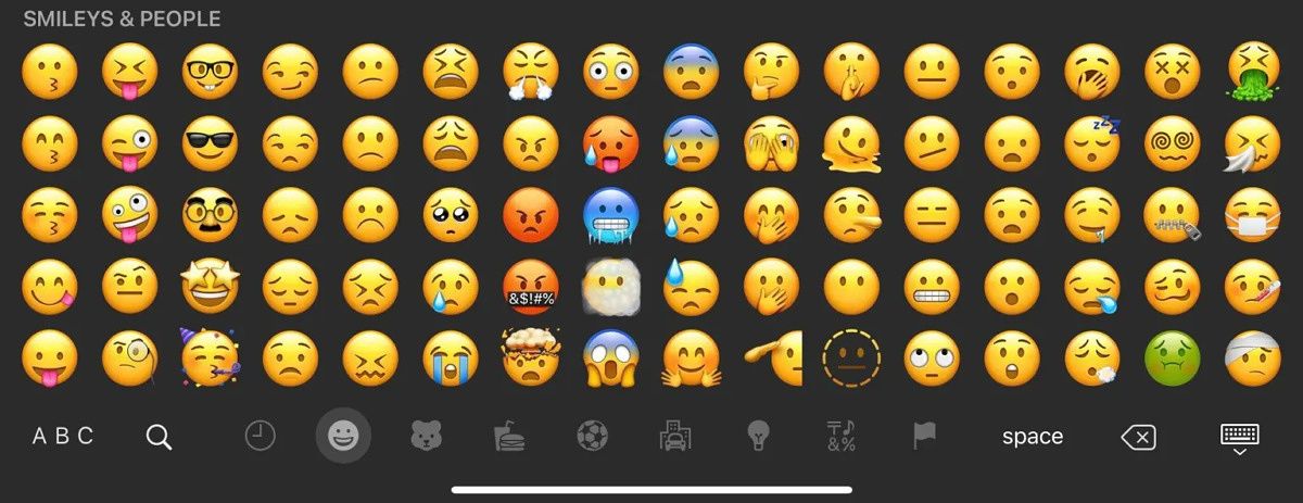 iOS 15.4 Beta 1 emojis