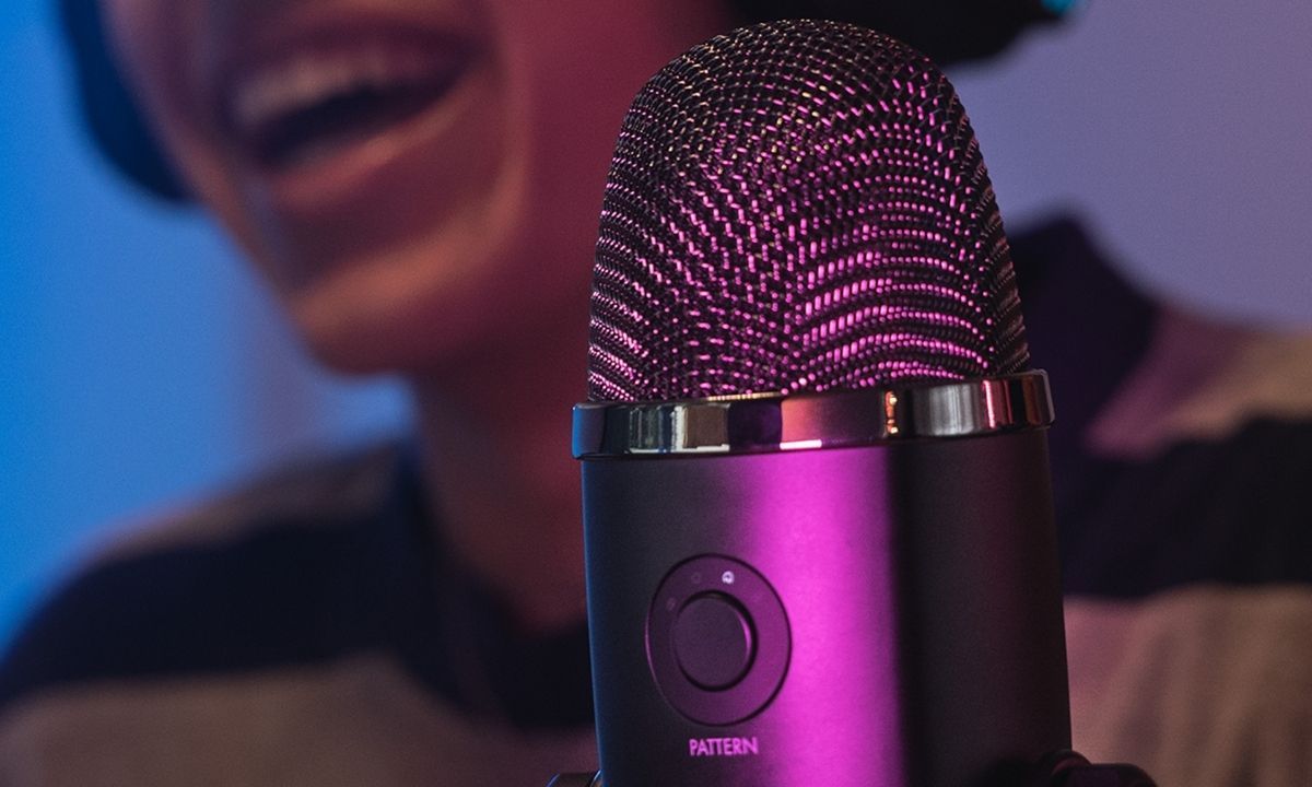 https://static1.xdaimages.com/wordpress/wp-content/uploads/2022/02/Blue-Yeti-X-microphone-as-best-gaming-microphone.jpg
