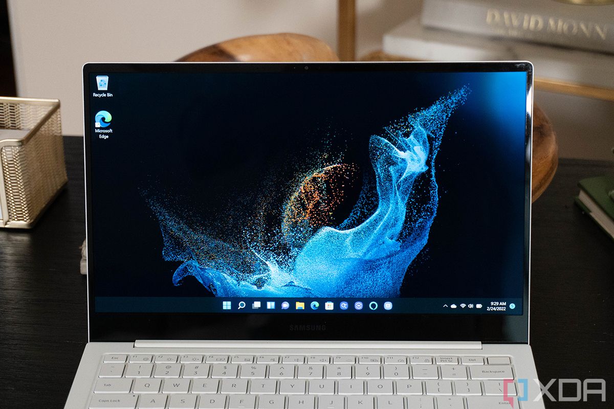 Galaxy book pro купить. Samsung Galaxy book 2 Pro. Samsung Galaxy book2 360. Ноутбук Samsung Galaxy book2 Pro. Galaxy book2 Pro 2022.