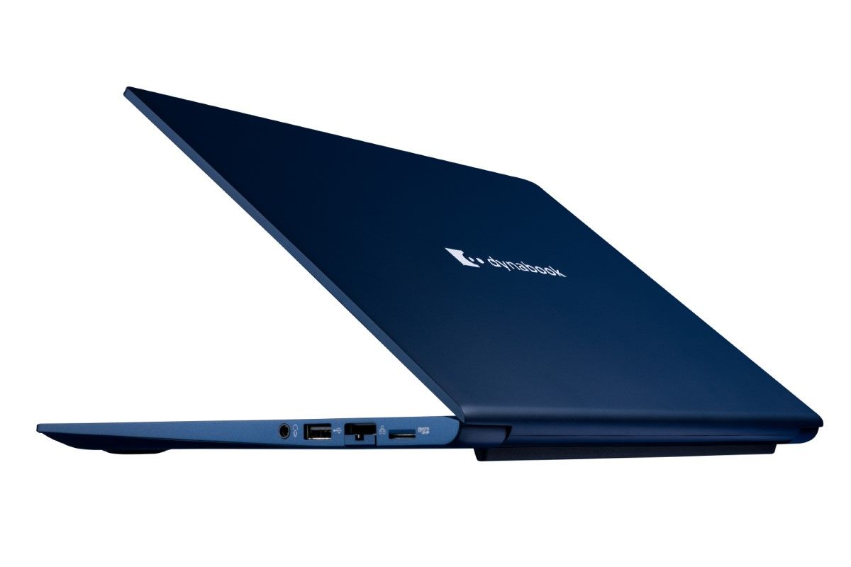 The Dynabook Portégé X40L-K is a lightweight business laptop with 12th-gen Intel processors and a 16:10 display.
