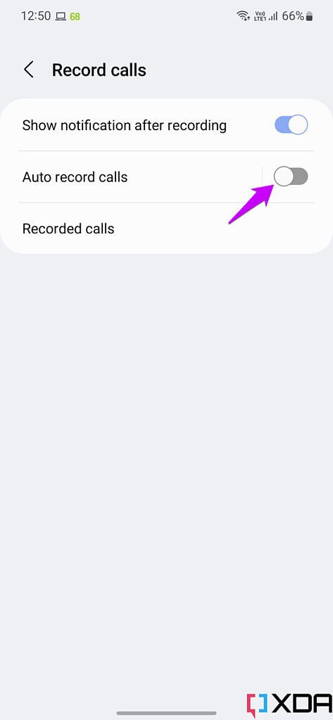 Phone app settings screenshot from Galaxy S22 with arrow pointing at Auto record calls option