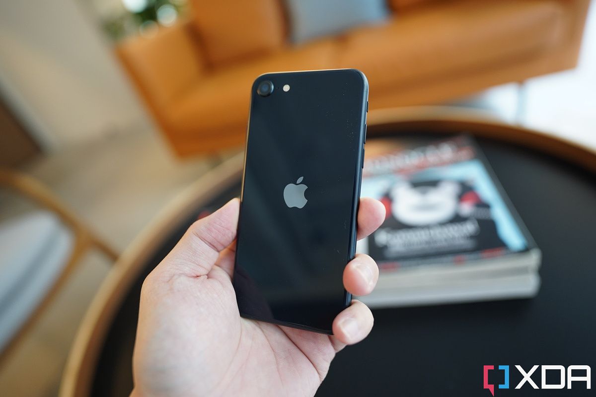 Best Apple iPhone SE 3 (2022) deals in 2023