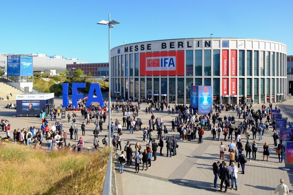 An image of the South Entrance of Messe Berlin with the IFA Sign and IFA Logos on the building.