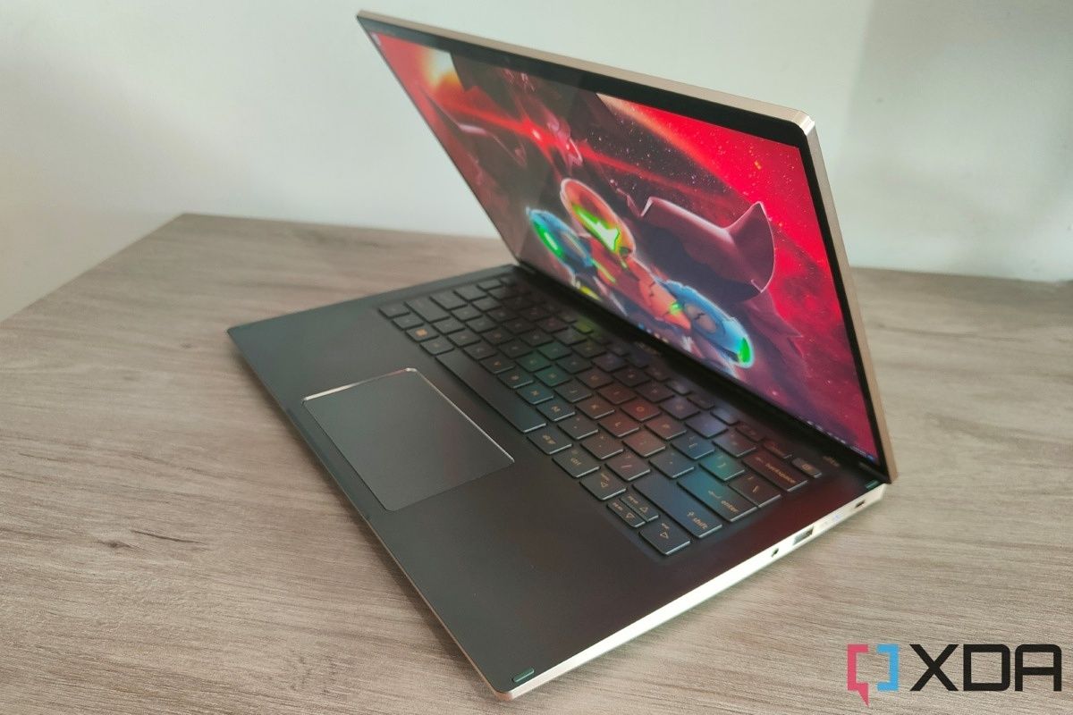 A beautiful laptop with a 16:10 display

 | Media Pyro