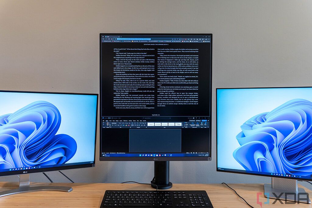 LG's new 16:18 monitor looks like a multitasking powerhouse - The Verge