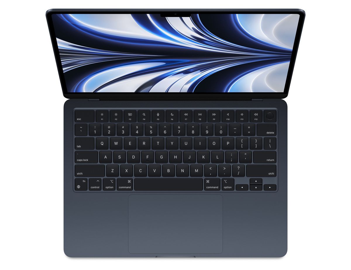 The 2022 MacBook Air offers the M2 chip, a 13.6-inch display, and a redesigned chassis with MagSafe support.