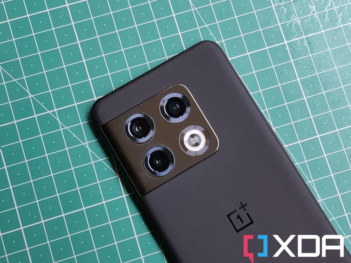 OnePlus 10 Pro back panel