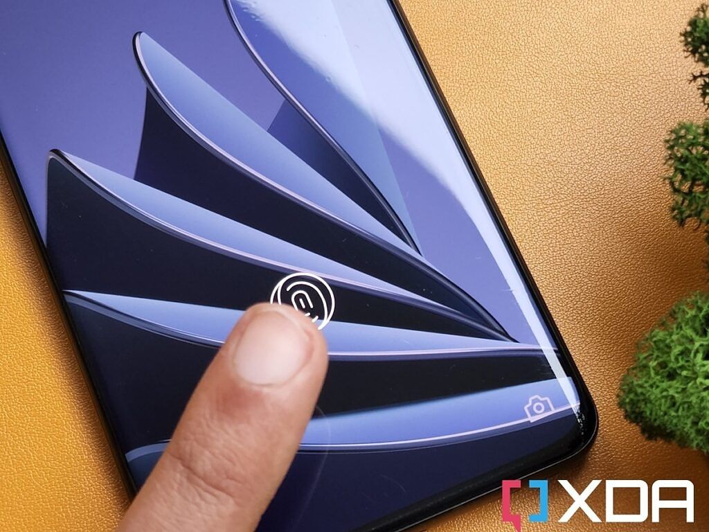 OnePlus 10 Pro fingerprint scanner